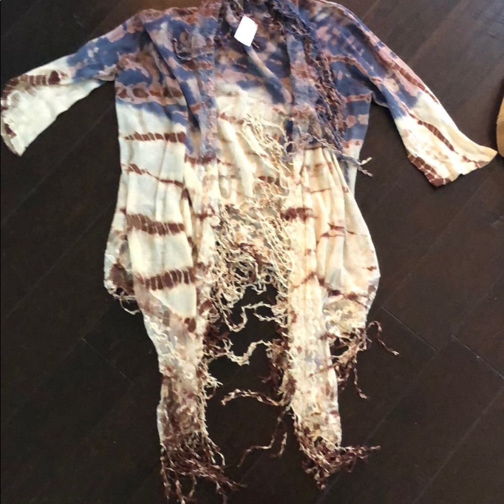 Boho lightweight netted jacket.